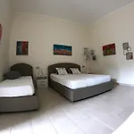 Cafe' Fausu Bed & Breakfast 3*