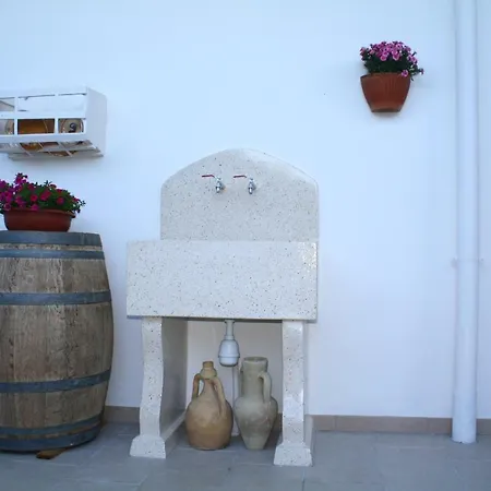 Cafe' Fausu Oda ve Kahvaltı